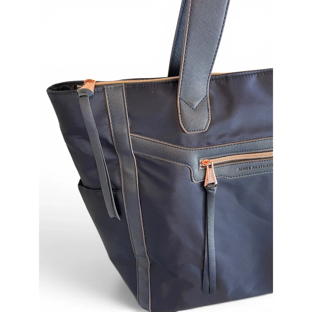 Aimee Kestenberg 13w house shoulder
